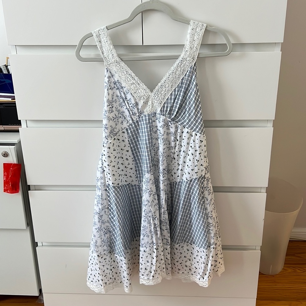 Lace trim, patchwork floral dress